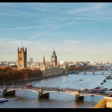 Luxury Apartment Riverside London Kültér fotó